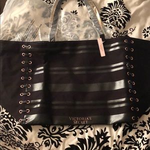 VICTORIA’s SECRET TOTE BAG